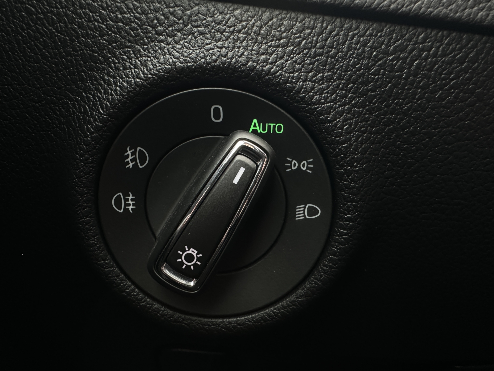 Skoda Superb 1.5 TSi Ambition 2024 m. - Image 22