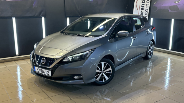 Nissan Leaf N-Connecta 40 kWh 2018 m.