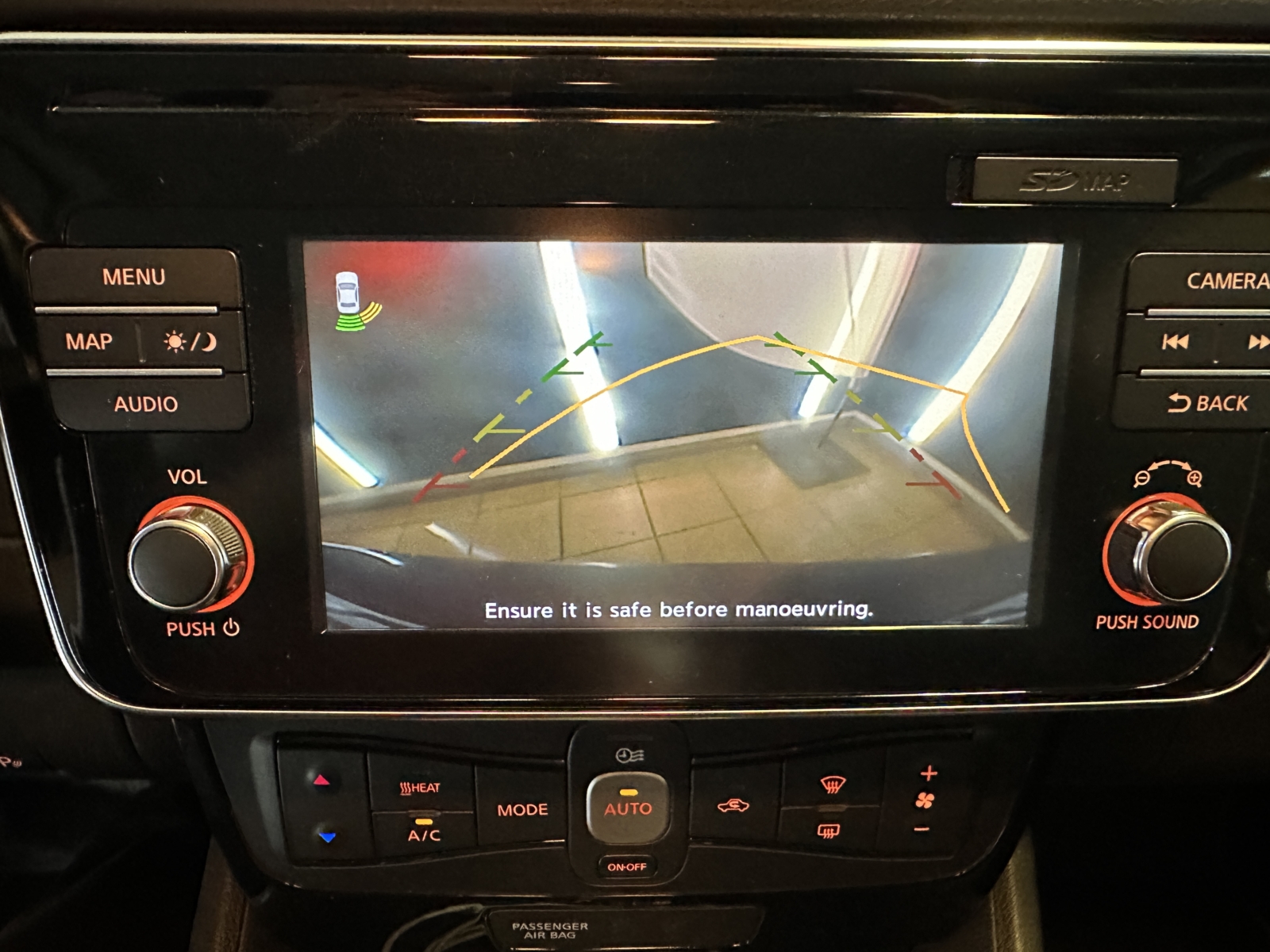 Nissan Leaf N-Connecta 40 kWh 2018 m. - Image 17