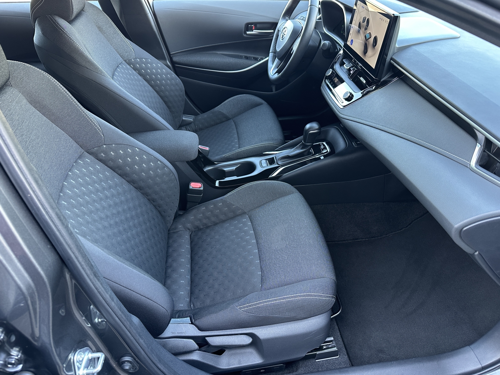 Toyota Corolla TS 1.8 Hybrid Active 2025 m. - Image 4