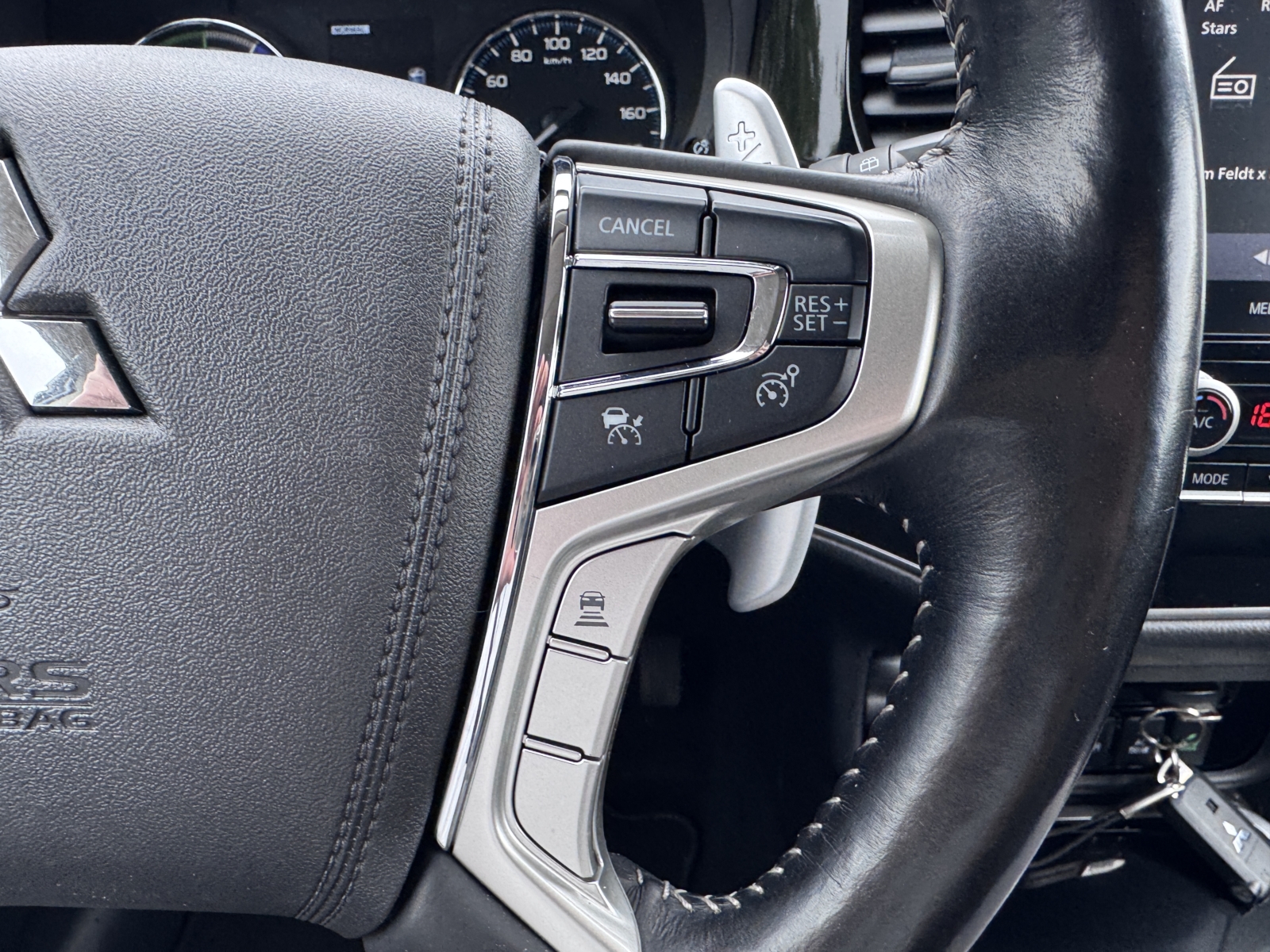 Mitsubishi Outlander 2.4 PHEV 4WD 2021 m. Įkraunamas hibridas. - Image 10