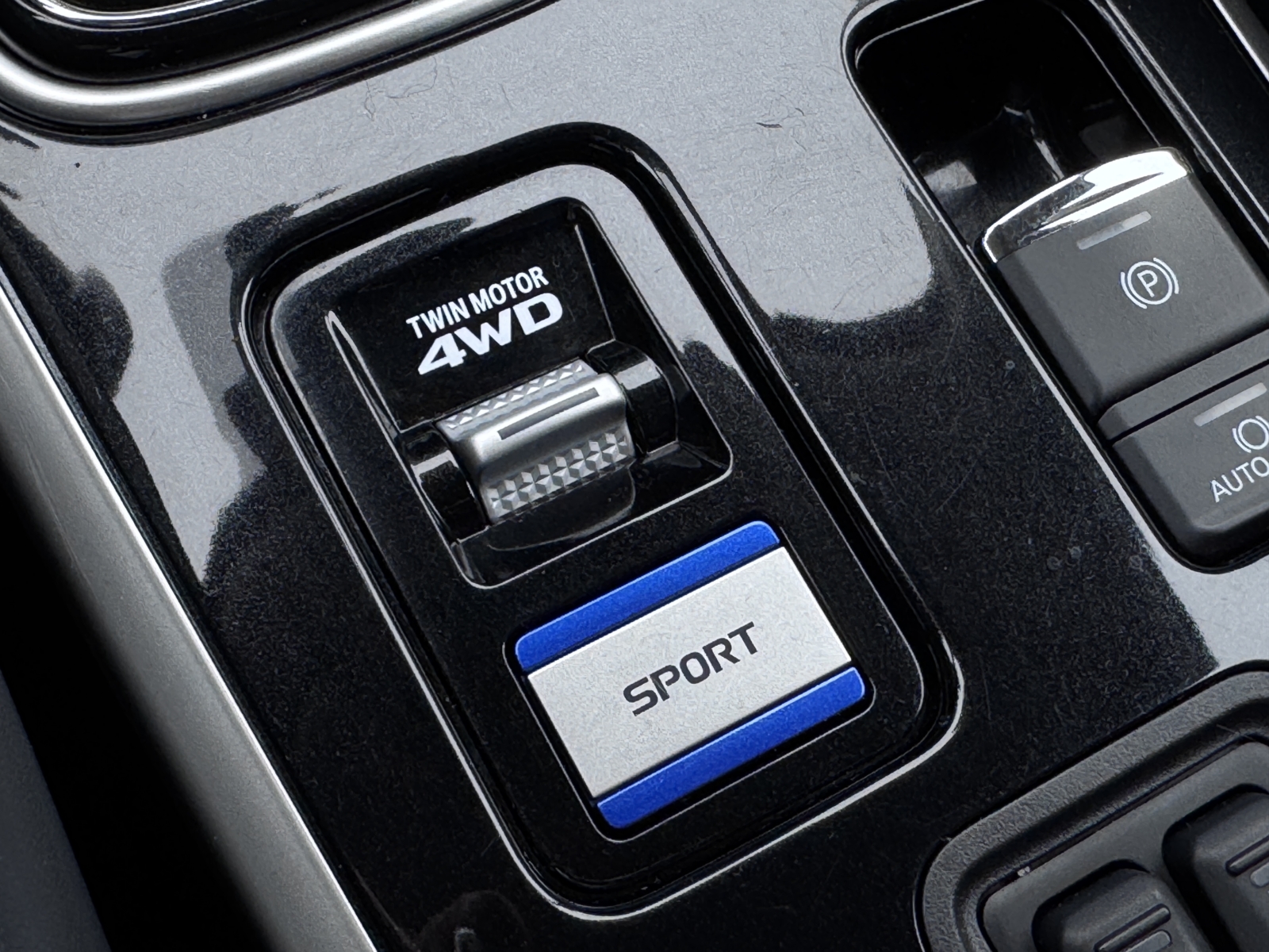 Mitsubishi Outlander 2.4 PHEV 4WD 2021 m. Įkraunamas hibridas. - Image 23