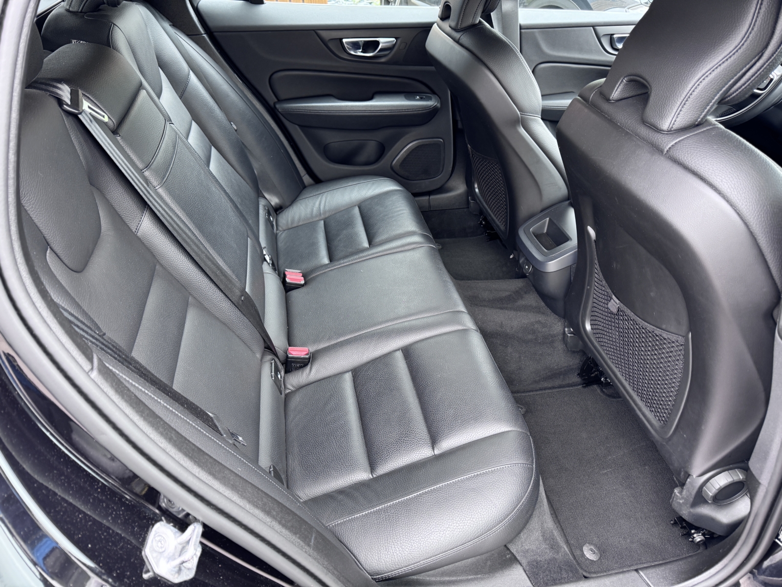VOLVO V60 2.0 B3 Inscription 2022 m. - Image 9