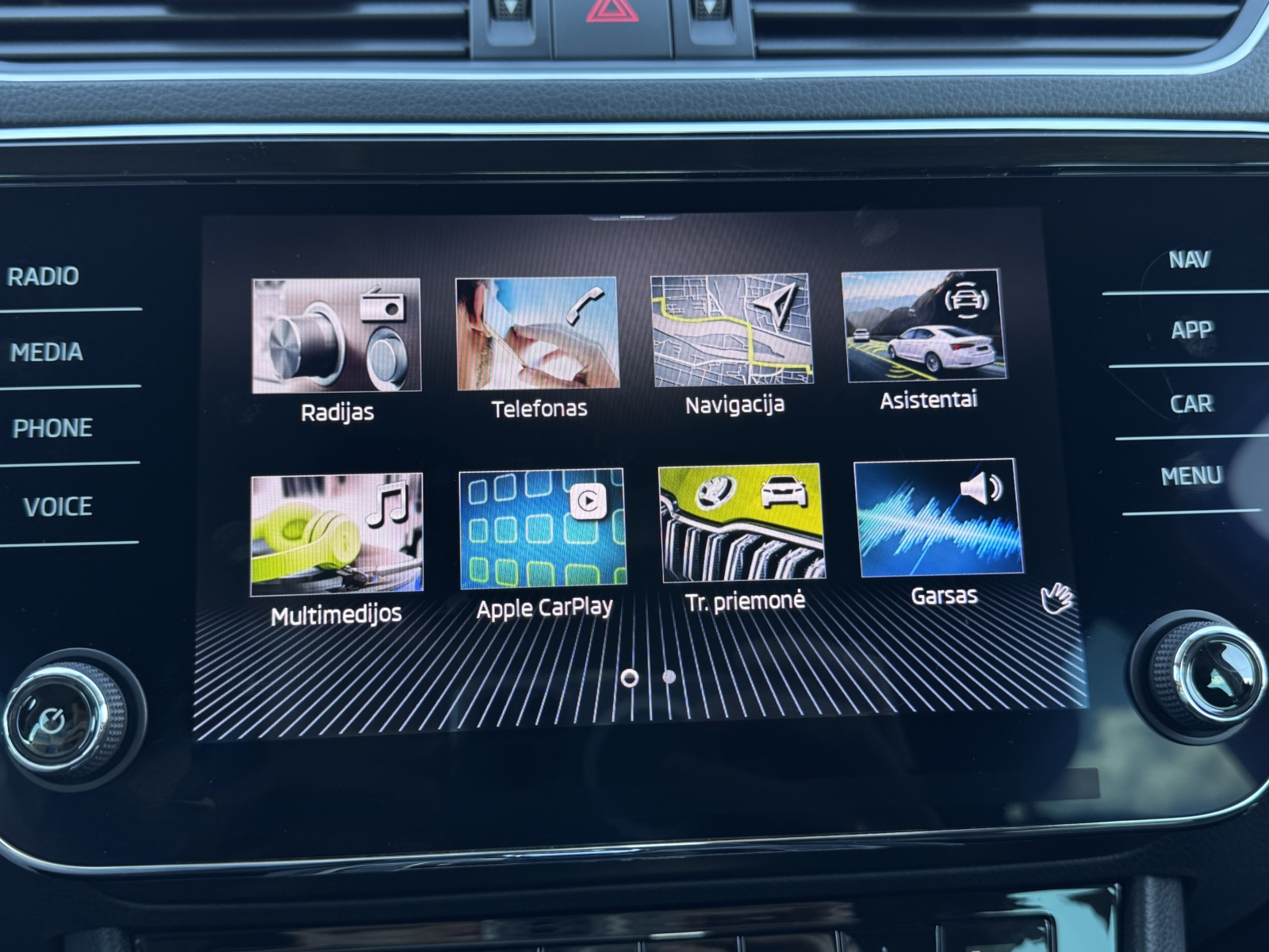 Skoda Superb 2.0 TDi Ambition 2022 m. - Image 20