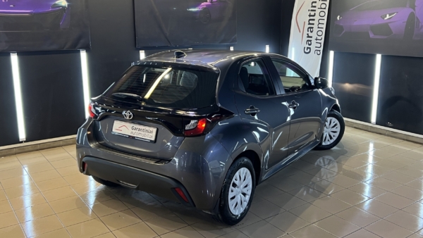 Alternative view of Toyota Yaris 1.5 Dynamic Force Active 2022 m.