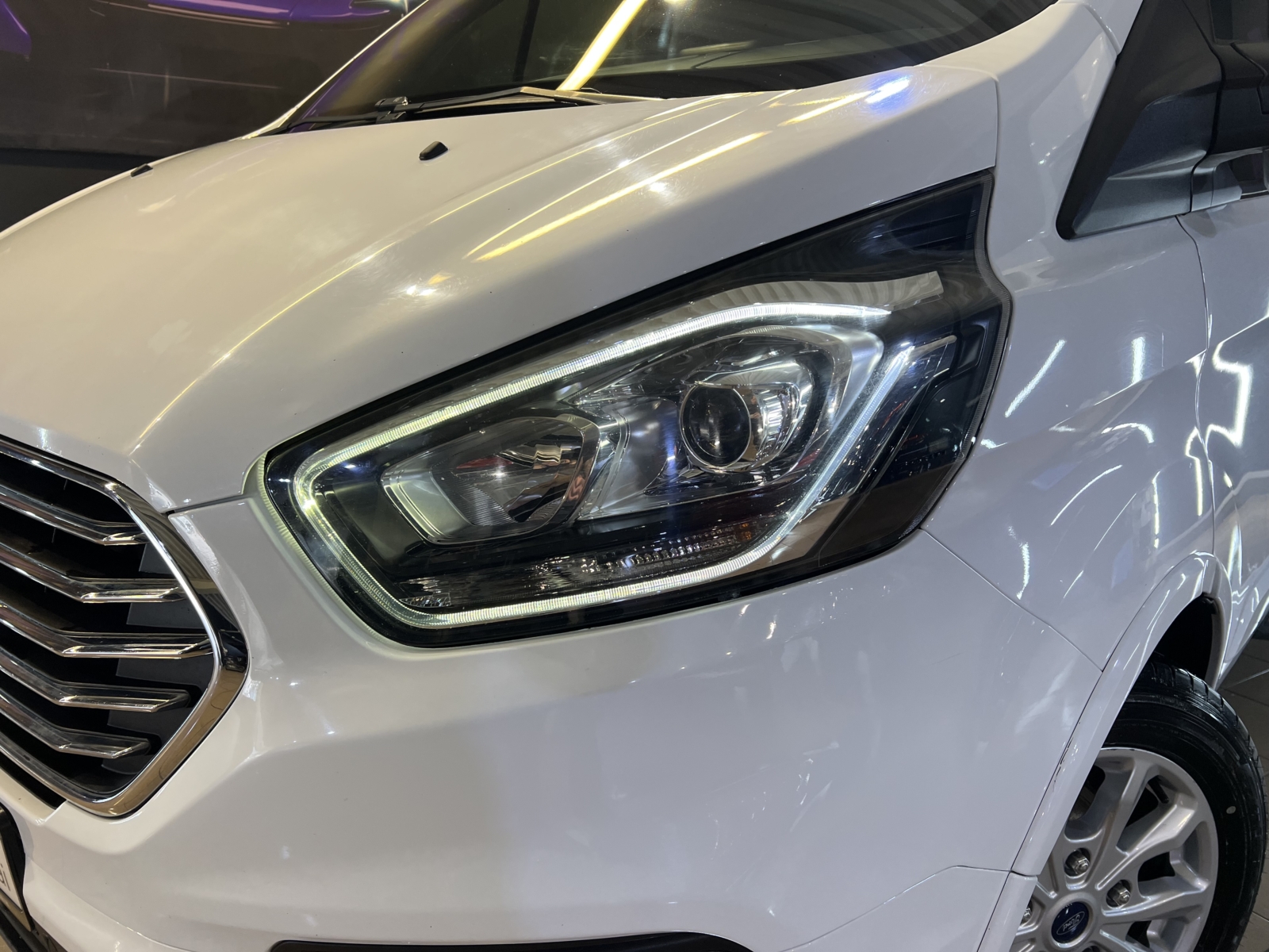 Ford Tourneo Custom 2.0 EcoBlue 2023 m. - Image 24