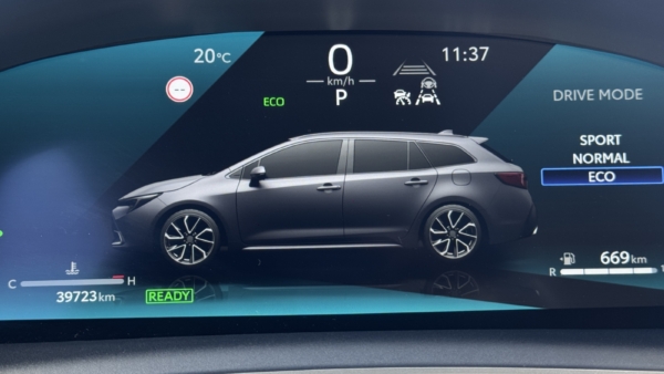 Toyota Corolla TS 1.8 Hybrid Active 2025 m. 8
