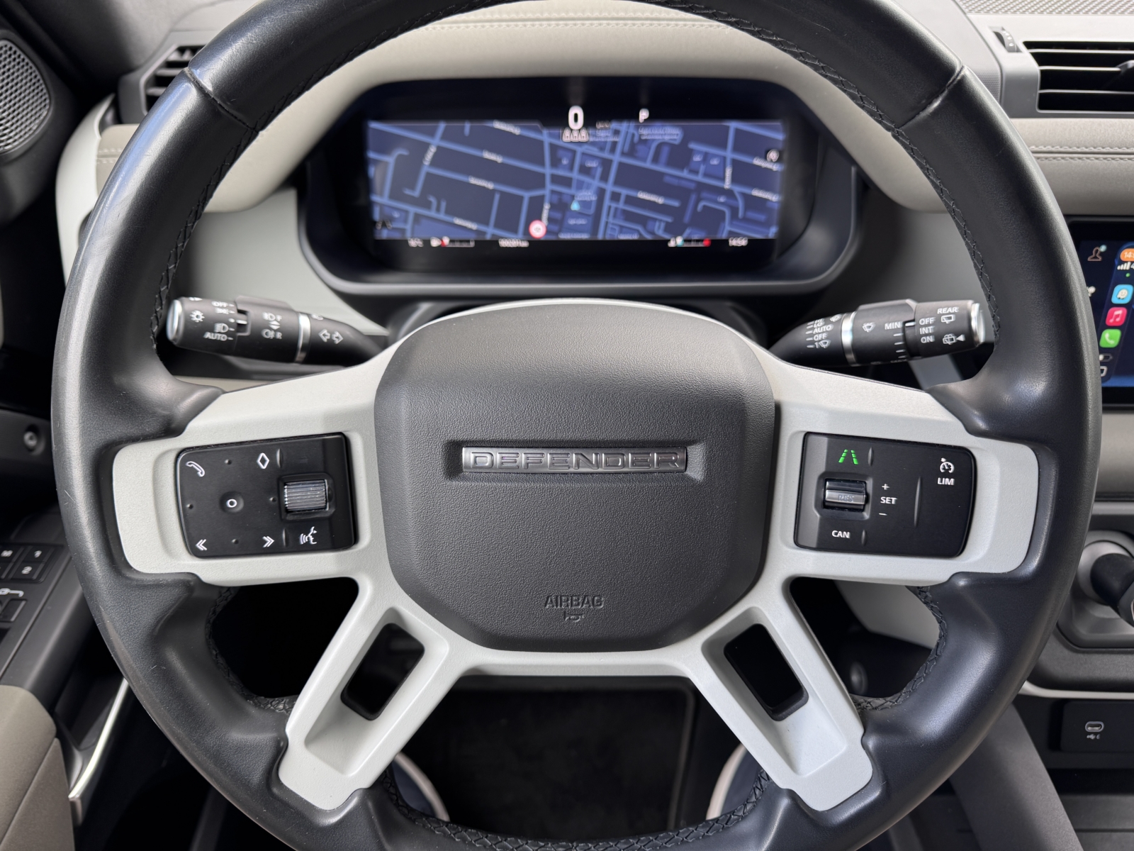 Land Rover Defender SE 3.0 MHEV Ingenium 4WD 2023 m. 10