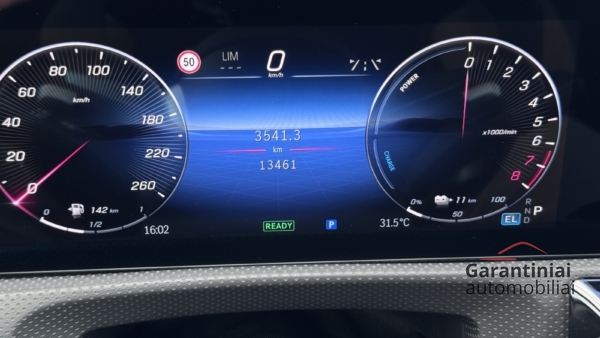 Mercedes Benz CLA 250e AMG 2025 m. Įkraunamas hibridas 14