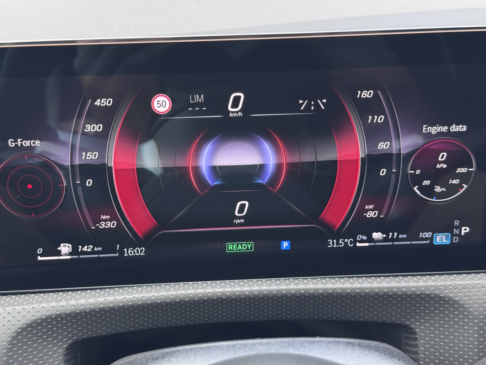 Mercedes Benz CLA 250e AMG 2025 m. Įkraunamas hibridas 15
