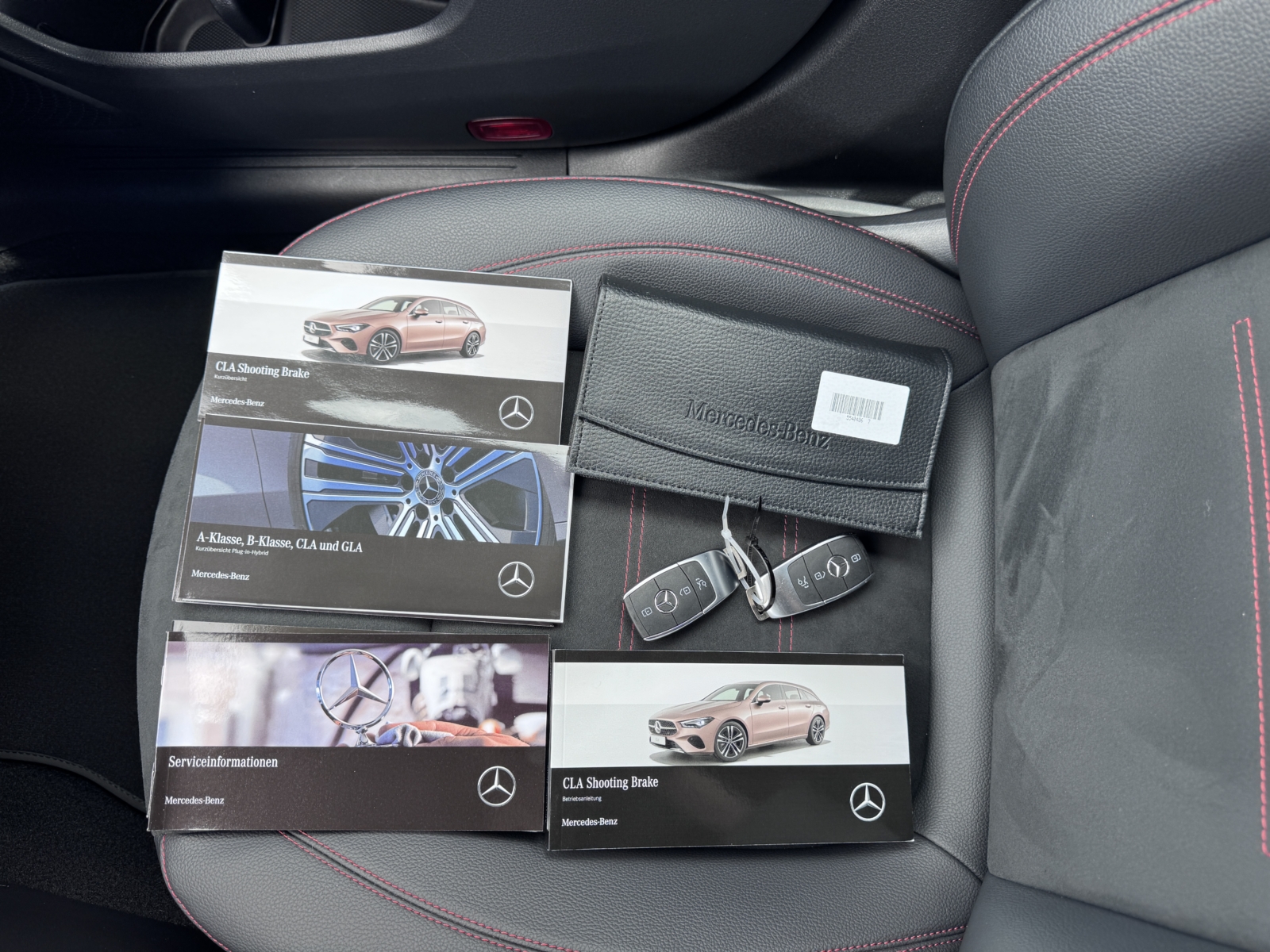 Mercedes Benz CLA 250e AMG 2025 m. Įkraunamas hibridas 30
