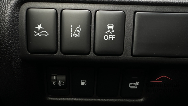 Mitsubishi Eclipse Cross 2,4 PHEV 4WD 2023 m. Įkraunamas hibridas. 20