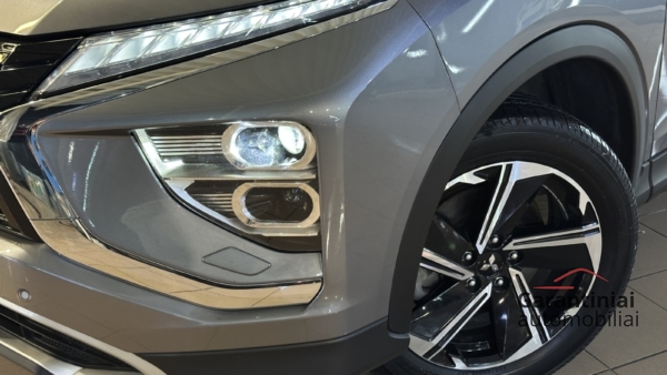 Mitsubishi Eclipse Cross 2,4 PHEV 4WD 2023 m. Įkraunamas hibridas. 27