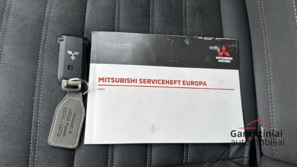 Mitsubishi Outlander 2.4 PHEV 4WD 2020 m. Įkraunamas hibridas. 30
