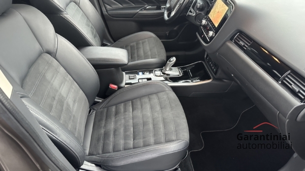 Mitsubishi Outlander 2.4 PHEV 4WD 2020 m. Įkraunamas hibridas. 4