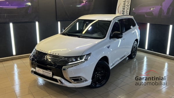 Mitsubishi Outlander 2.4 PHEV 4WD 2021 m. Įkraunamas hibridas. 1