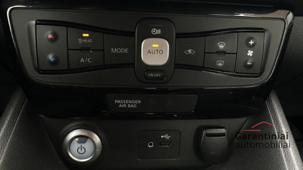 Nissan Leaf Acenta 40 kWh 2018 m. 19