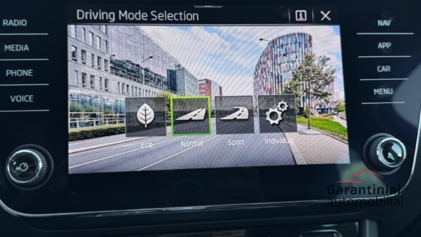 Skoda Superb 2.0 TDi Ambition 2022 m. 21