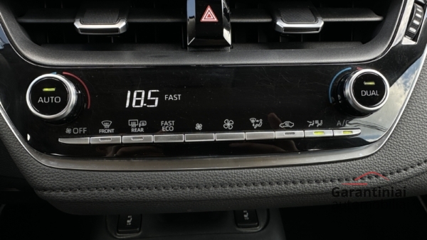 Toyota Corolla sedan 1.8 Hybrid Active 2022 m. 20