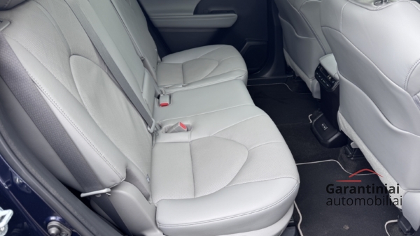 Toyota Highlander 2.5 Hybrid Premium AWD-i 2023 m. 7 vietos 10
