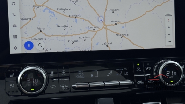 Toyota Highlander 2.5 Hybrid Premium AWD-i 2023 m. 7 vietos 22