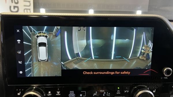 Toyota Highlander 2.5 Hybrid Premium AWD-i 2023 m. 7 vietos 27