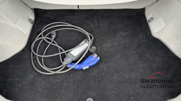 Toyota Prius 1.8 Premium 2014 m. Įkraunamas hibridas 23