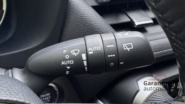Toyota RAV4 2.0 Luxury + Comfort paketas 2022 m. 16