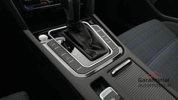 Volkswagen Passat 1.4 GTE Plug-in Hybrid 2021 m. 18