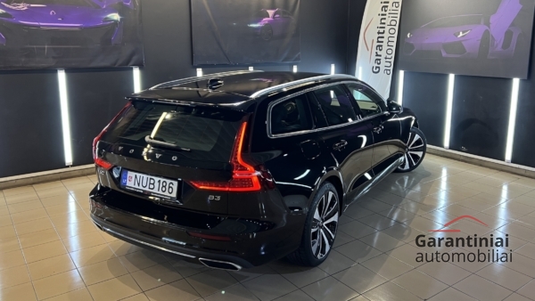 VOLVO V60 2.0 B3 Inscription 2022 m. 2
