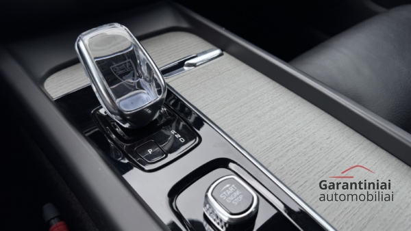 VOLVO V60 2.0 B3 Inscription 2022 m. 25
