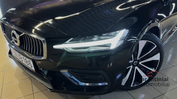 VOLVO V60 2.0 B3 Inscription 2022 m. 3