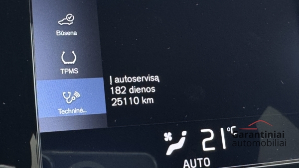 Volvo XC40 2.0 Momentum AWD 2018 m. 24