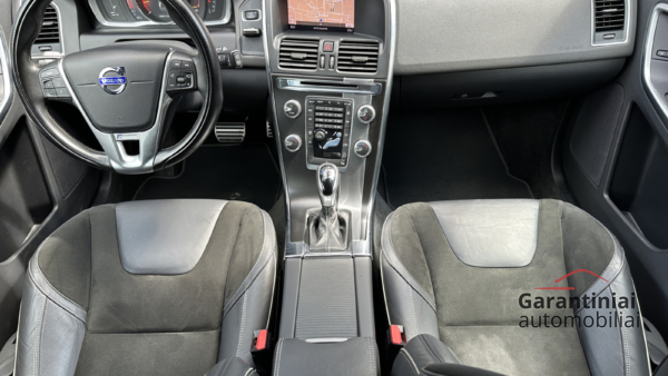 Volvo XC60 2.0 D4 AWD R-Design 2017 m. 3