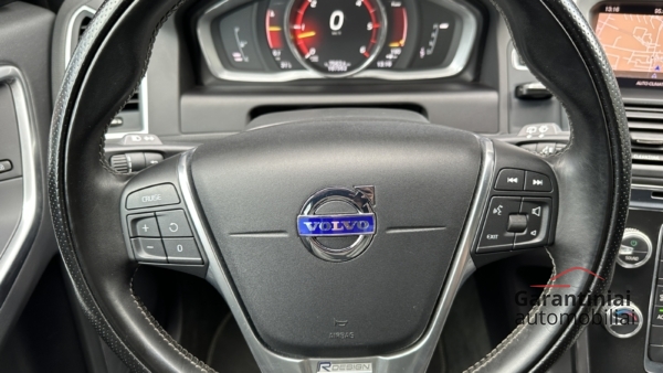 Volvo XC60 2.0 D4 AWD R-Design 2017 m. 6