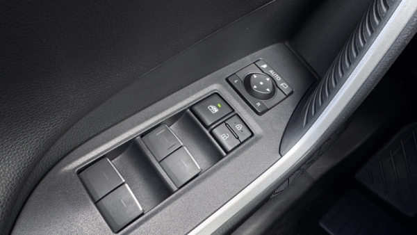 Toyota RAV4 2.0 Luxury 2022 m. 21