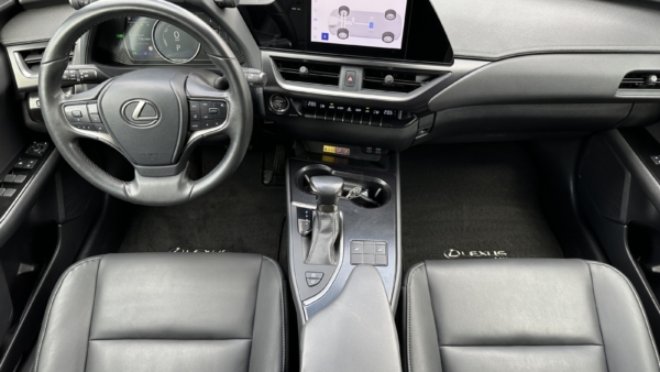 Lexus UX 250h 2.0 F-Sport Design 2023 m. 3
