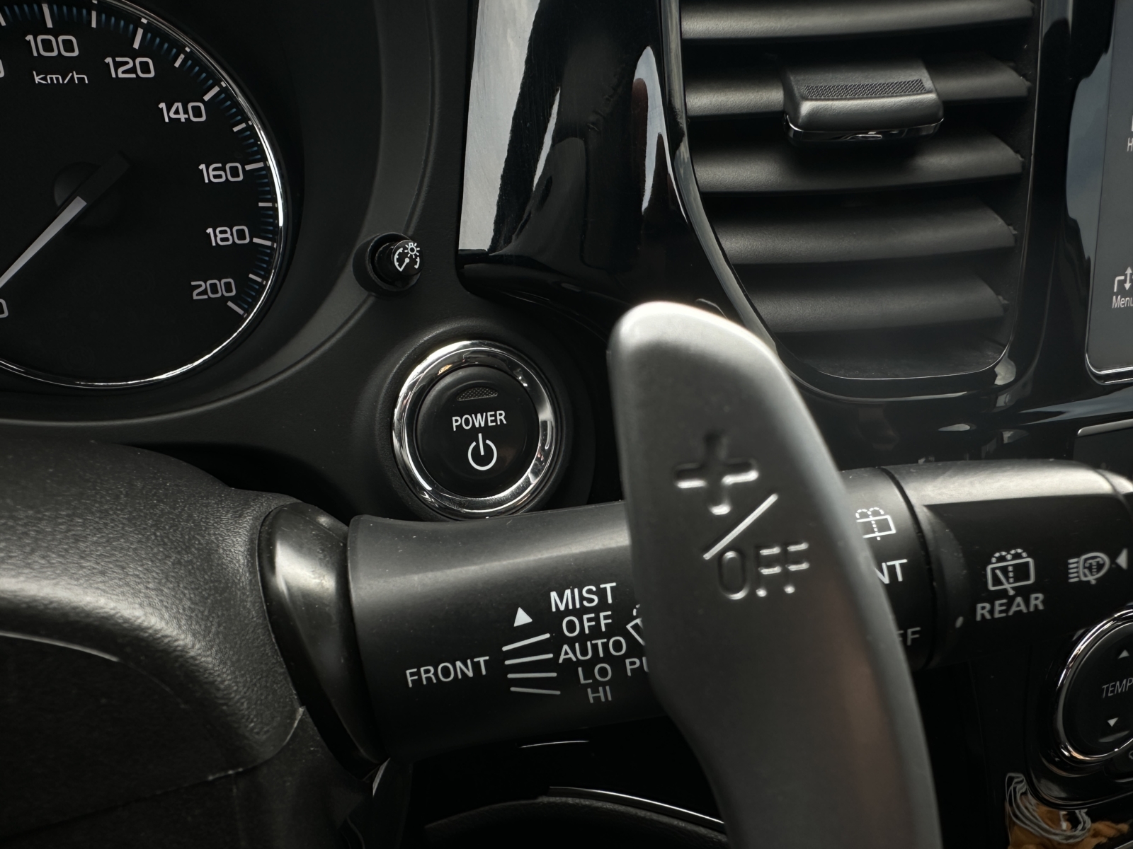 Mitsubishi Outlander 2.4 PHEV 4WD 2019 m. Įkraunamas hibridas. 18