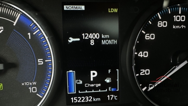 Mitsubishi Outlander 2.4 PHEV 4WD 2019 m. Įkraunamas hibridas. 14