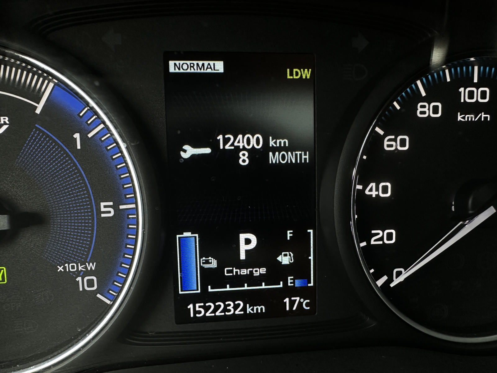 Mitsubishi Outlander 2.4 PHEV 4WD 2019 m. Įkraunamas hibridas. 14
