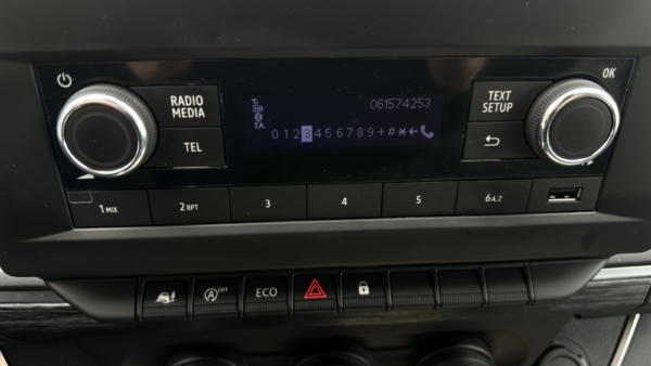 Renault Trafic 2.0 2025 m. 9 vietų keleivinis mikroautobusas 14