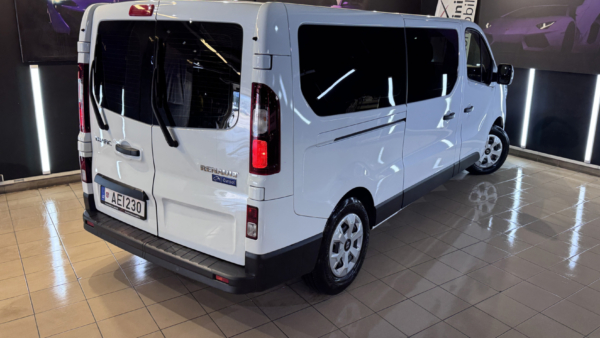 Renault Trafic 2.0 2025 m. 9 vietų keleivinis mikroautobusas 2