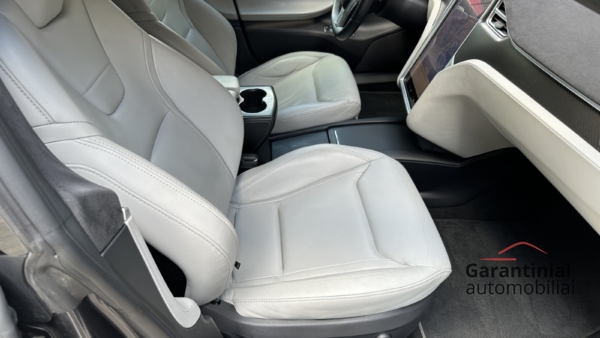 Tesla Model S P90D 2016 m. 4