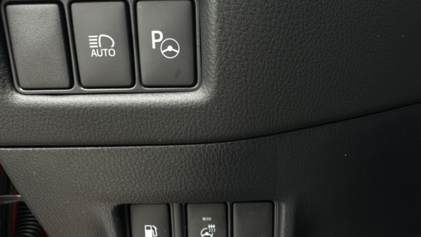 Toyota C-HR 2.0 Hybrid GR Sport 2023m. 24