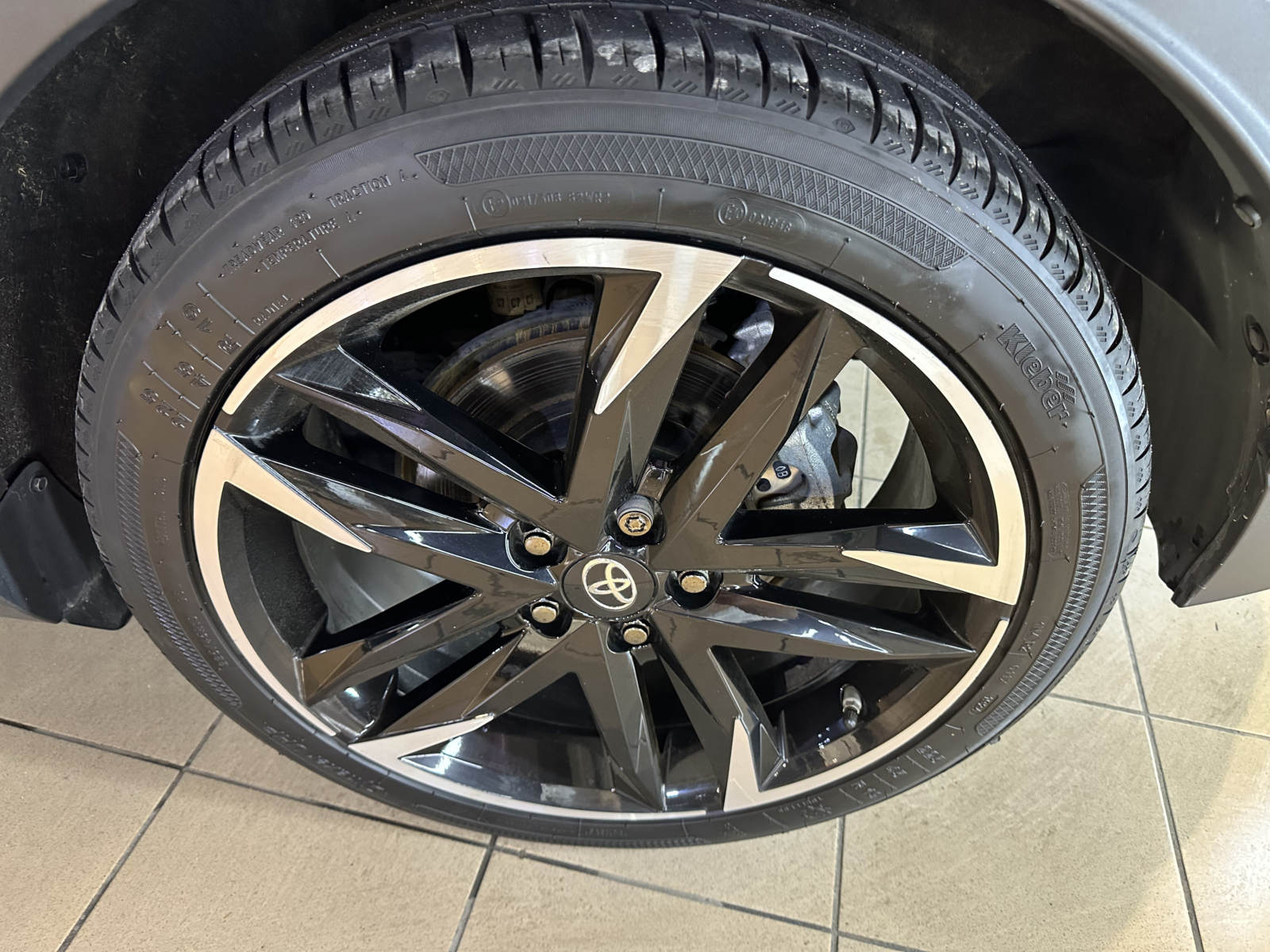 Toyota C-HR 2.0 Hybrid GR Sport 2023m. 30