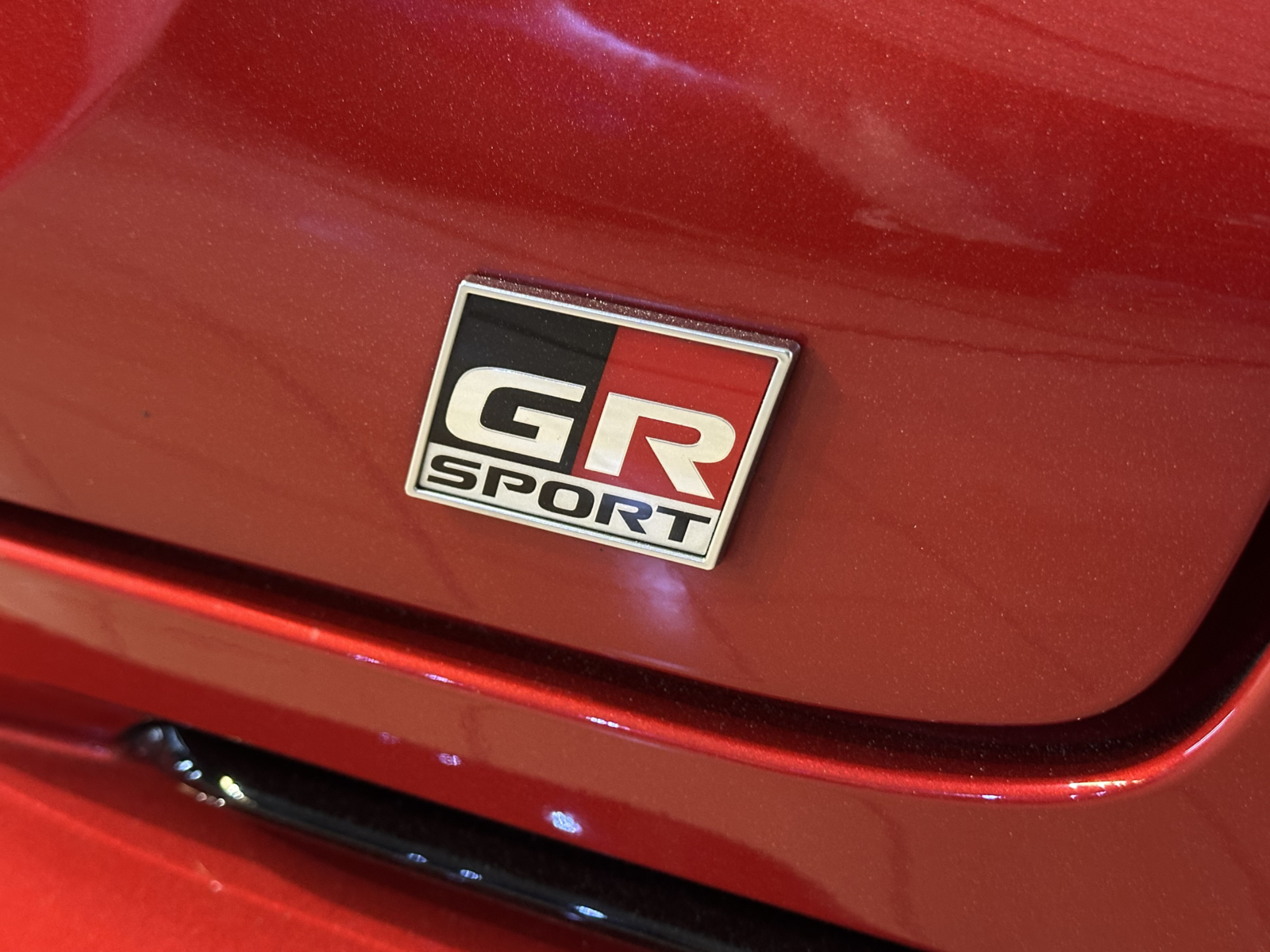 Toyota C-HR 2.0 Hybrid GR Sport 2023m. 33