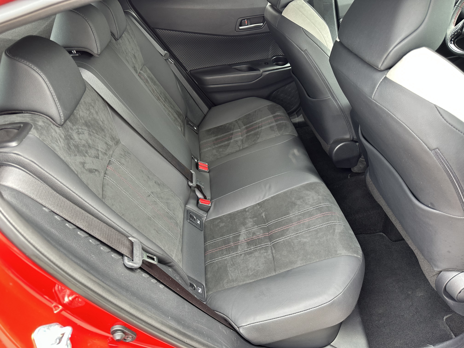 Toyota C-HR 2.0 Hybrid GR Sport 2023m. 5