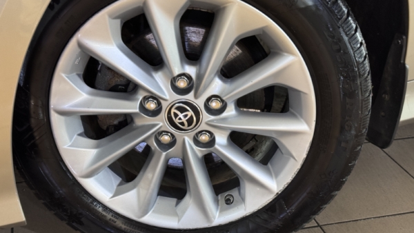 Toyota Corolla sedan 1.8 Hybrid Active 2021 m. 21