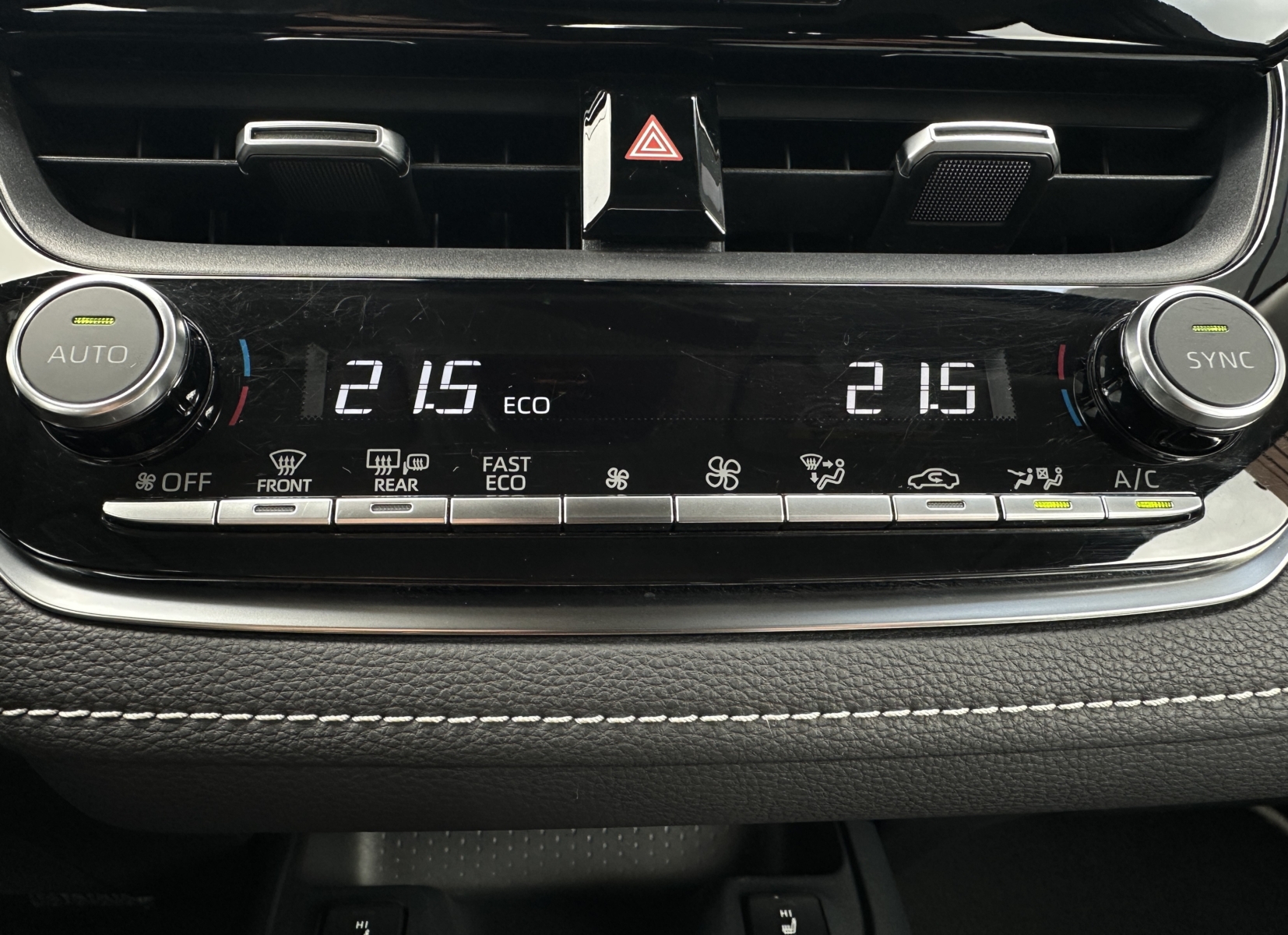Toyota Corolla sedan 1.8 Hybrid Active 2025 m. 17