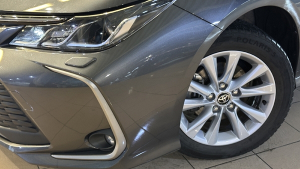 Toyota Corolla sedan 1.8 Hybrid Active 2025 m. 24